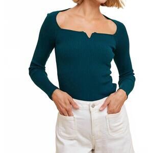 NEW IN-LOOM ribbed notch neck top in teal